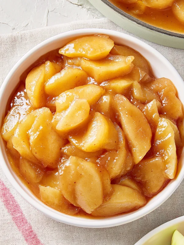 Apple Pie Filling in Jars