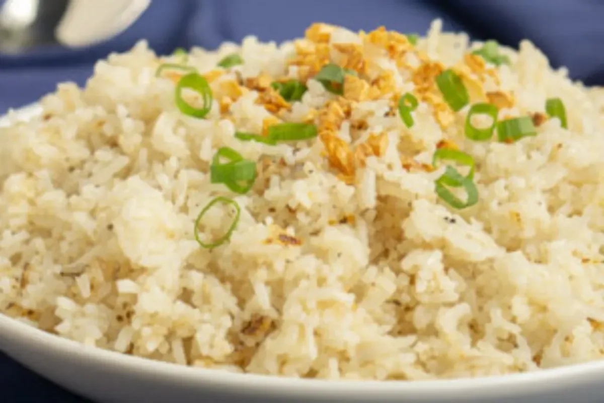 sinangag garlic fried rice recipe — hero shot of the finished dish